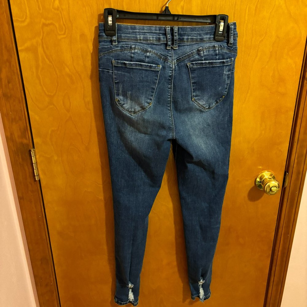 Thread & Others Distressed‎ Jeans Size 7/8 - Picture 9 of 16
